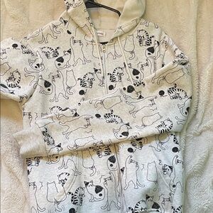 Zip-up hoodie with cat print
